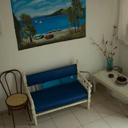 The Twins Apartment Glifa (Stylida)
