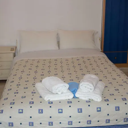 The Twins Apartment Glifa (Stylida)